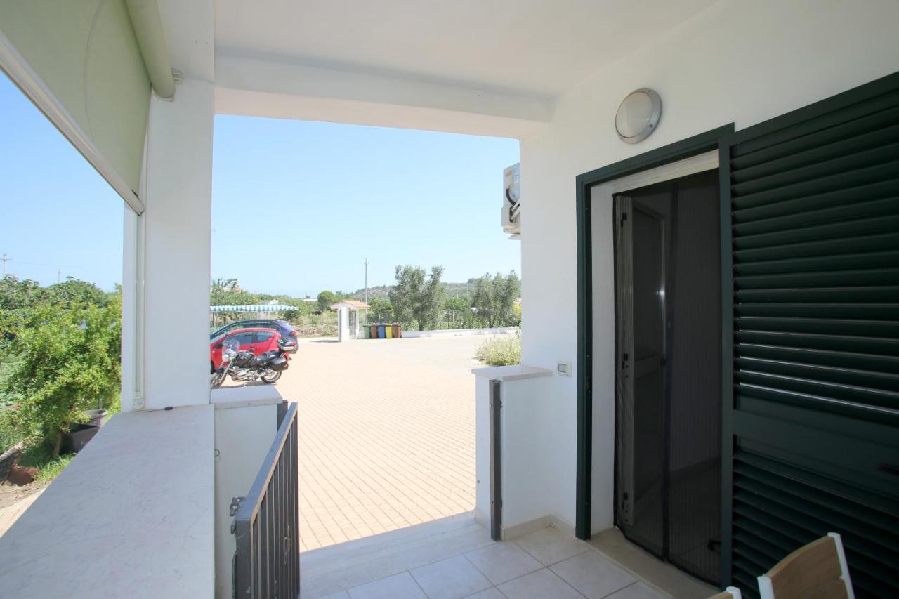 Annaluce Apartments Vieste Buitenkant foto